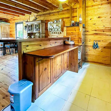 2 Bedroom Beautiful In Nowe Warpno