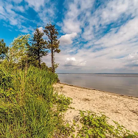 2 Bedroom Beautiful In * Nowe Warpno