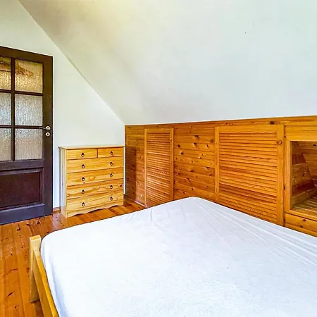 Дом отдыха 2 Bedroom Beautiful In