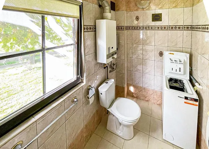 2 Bedroom Beautiful In Nowe Warpno